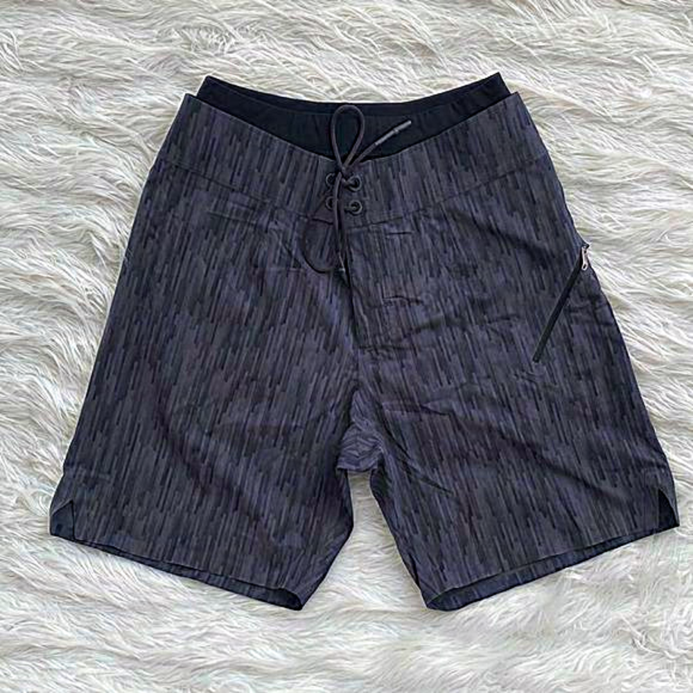 Lululemon | El Current Short‎ *Lined View 2